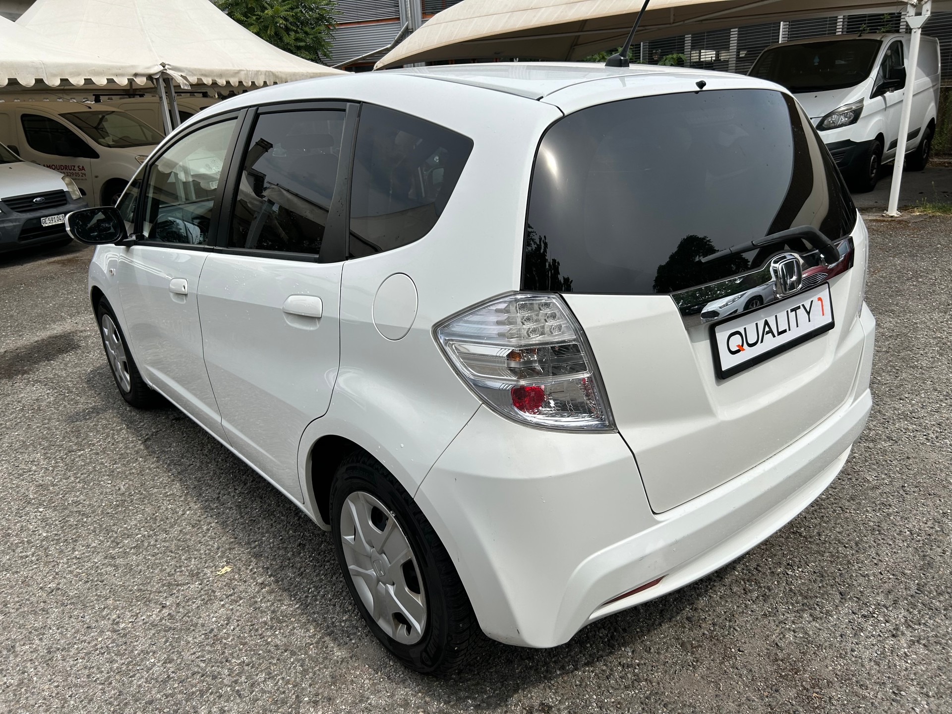 HONDA Jazz 1.3i Hybrid Comfort CVT-image-4