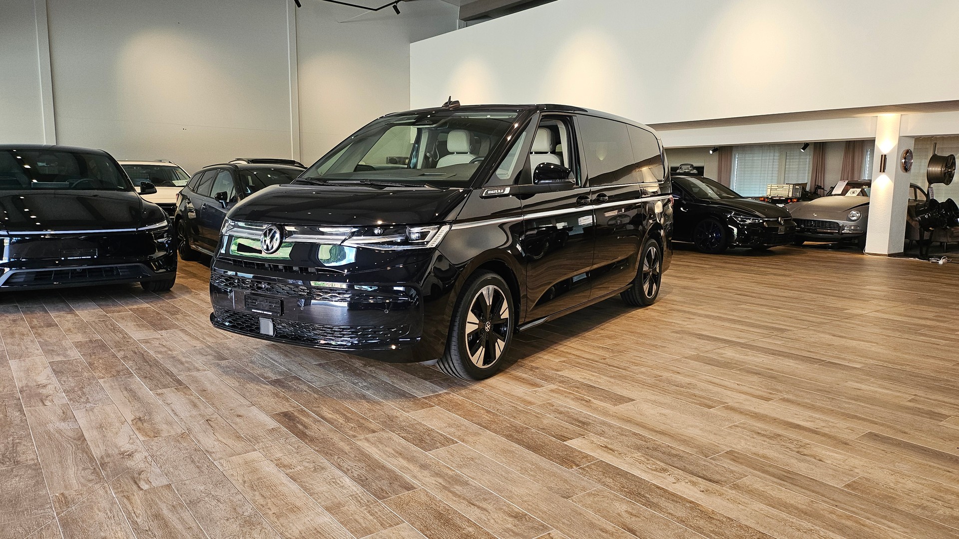 VW Multivan 1.5 eHybrid Style Lang 4Motion DSG NP. 106'000.-🔥