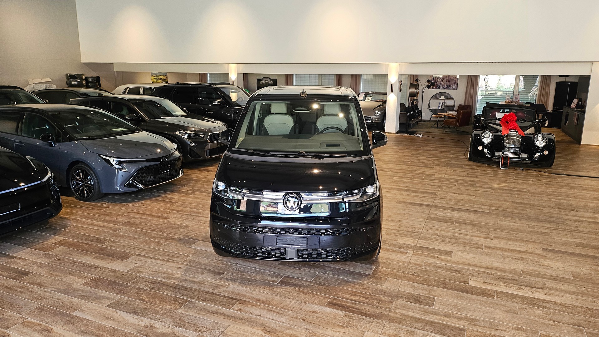 VW Multivan 1.5 eHybrid Style Lang 4Motion DSG NP. 106'000.-🔥-showroom-element-3