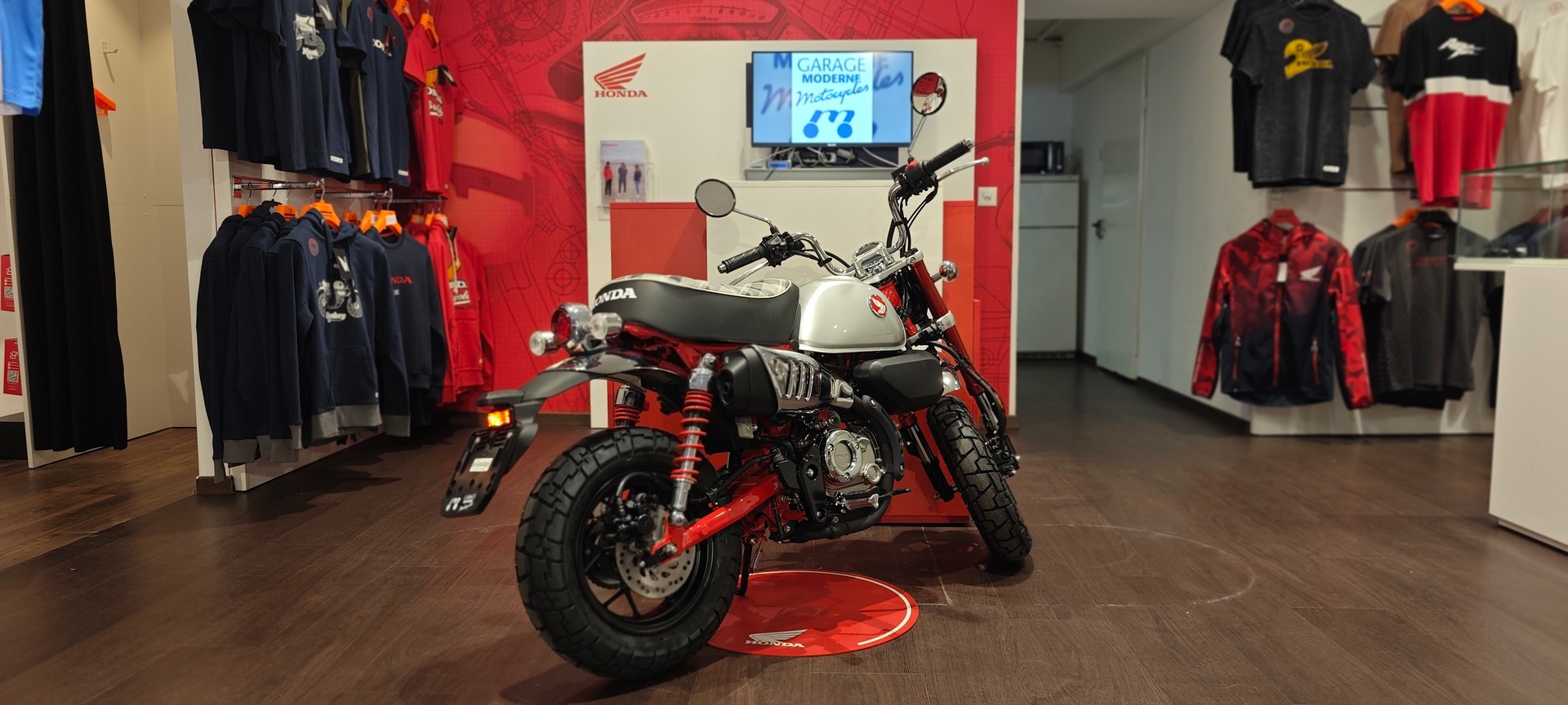 HONDA Z 125 Monkey-showroom-element-2