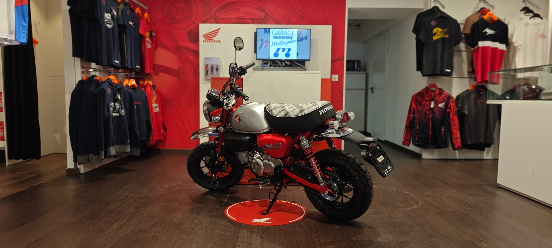 HONDA Z 125 Monkey-showroom-element-3