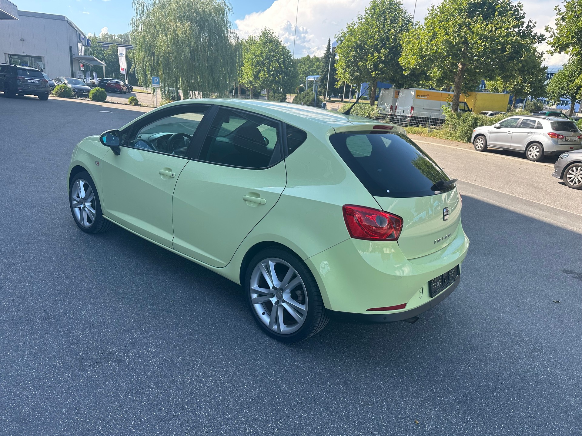 SEAT Ibiza 1.6 Stylance-image-7