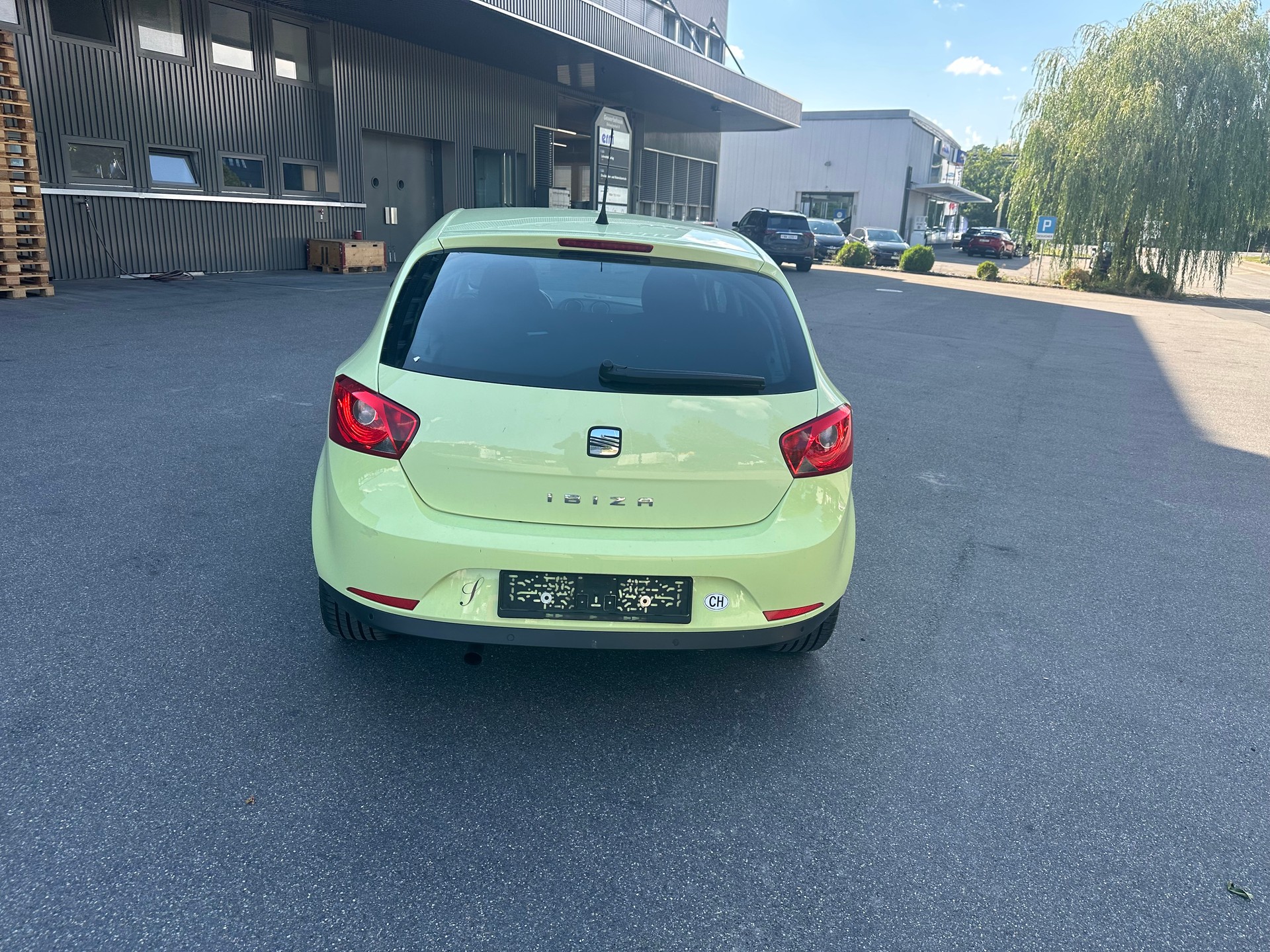 SEAT Ibiza 1.6 Stylance-image-6