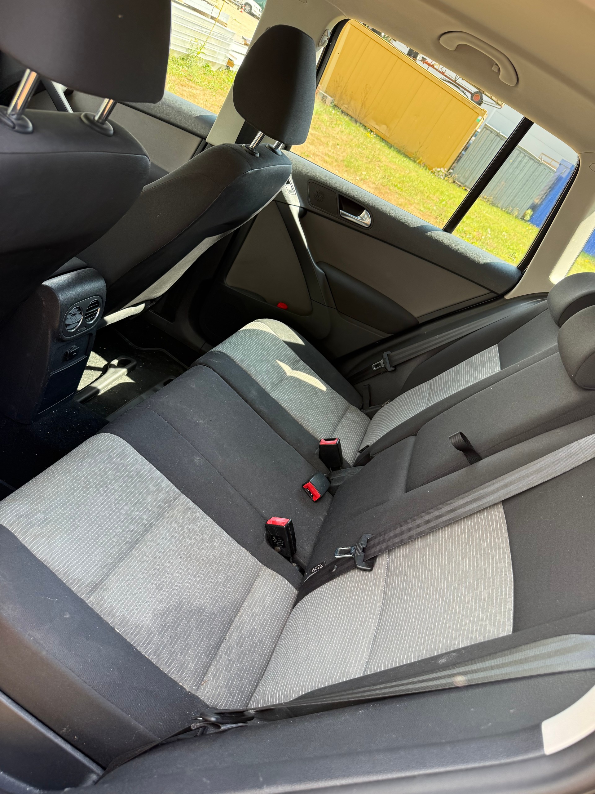 VW Tiguan 1.4 TSI Design 4Motion-image-5