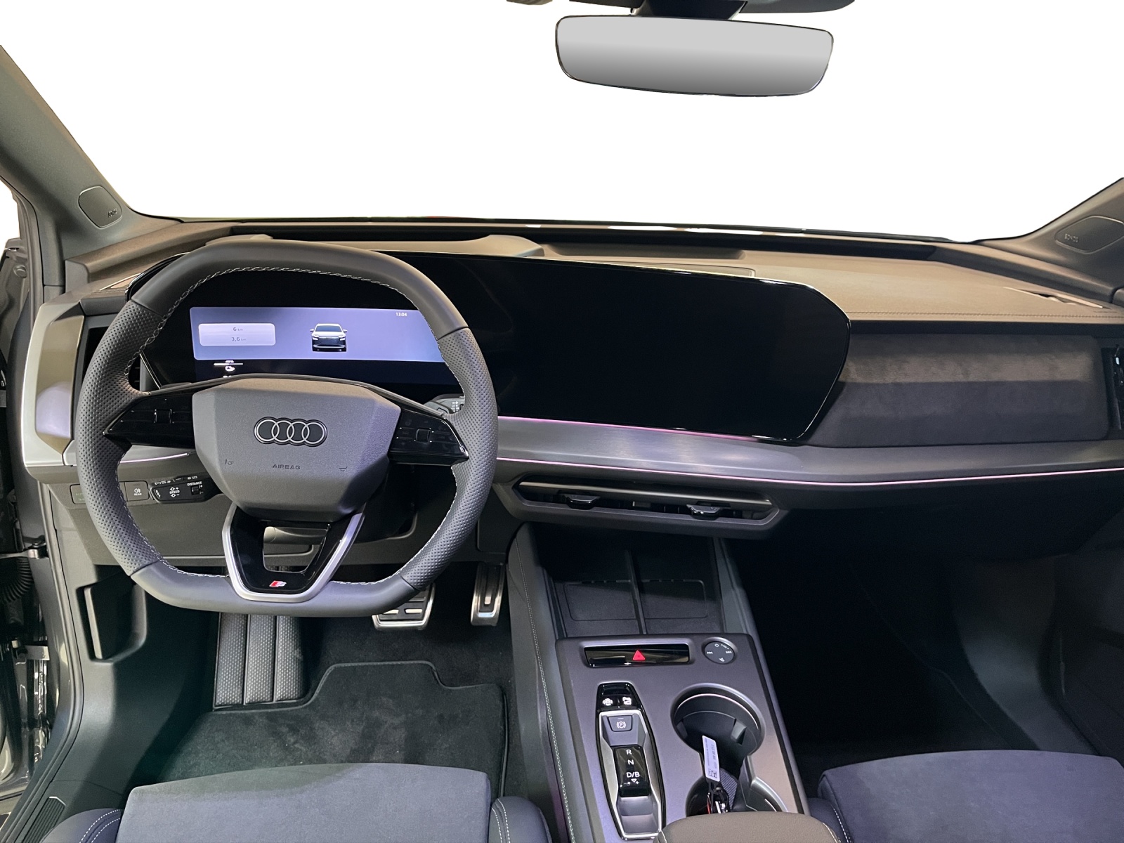 AUDI Q4 e-tron SUV quattro performance Swiss Ski-image-10