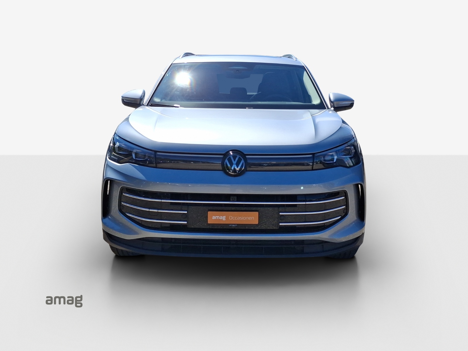 VW Tiguan 2.0 TSI DSG Elegance 4Motion-image-6
