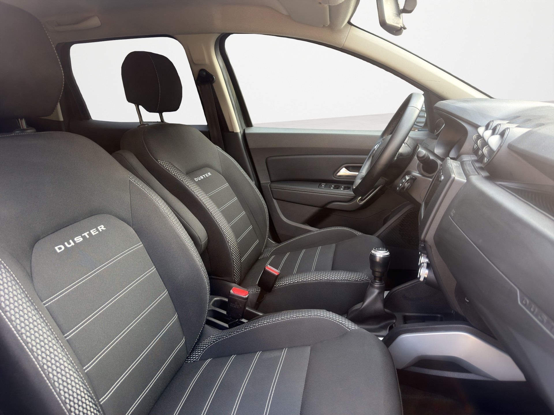 DACIA Duster SCe 115 Prestige 4x4-image-13