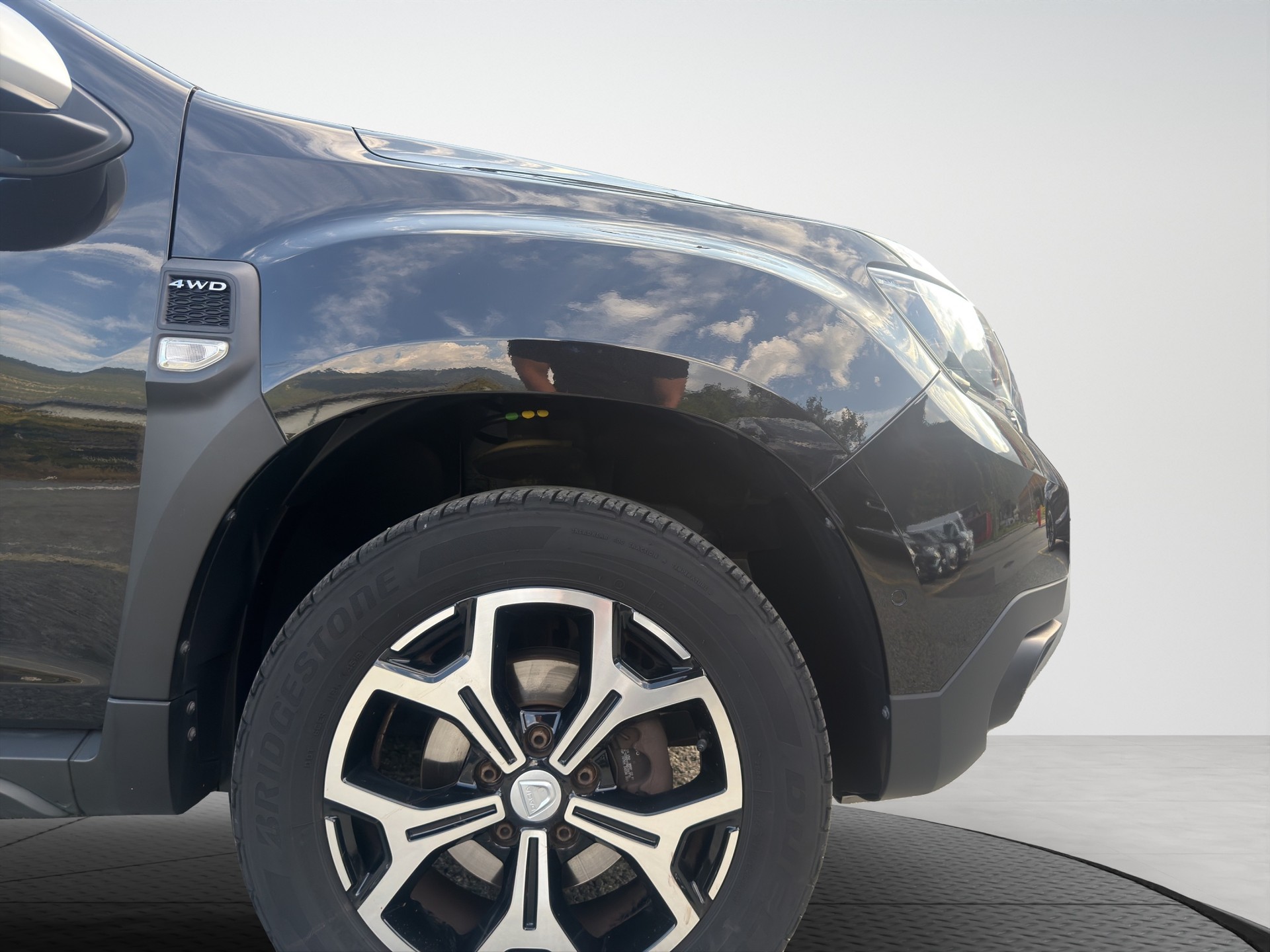 DACIA Duster SCe 115 Prestige 4x4-image-17