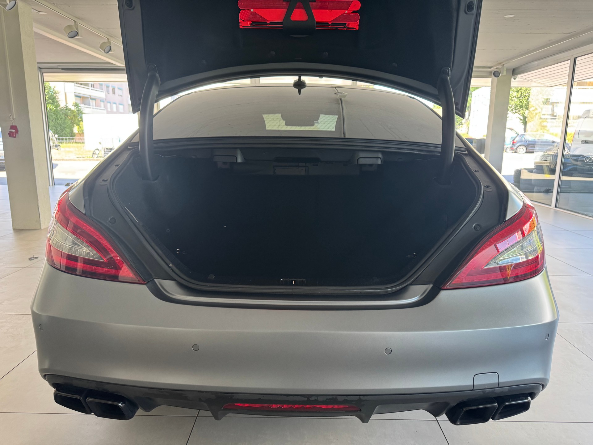 MERCEDES-BENZ CLS 63 AMG S 4Matic Speedshift MCT-image-8