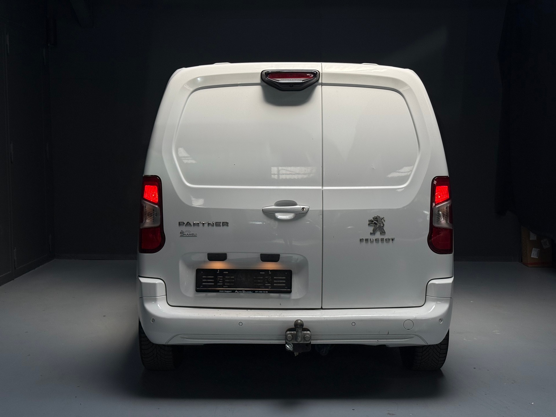 PEUGEOT Partner 1.5 Blue HDi s/s Asphalt 1000kg-image-3