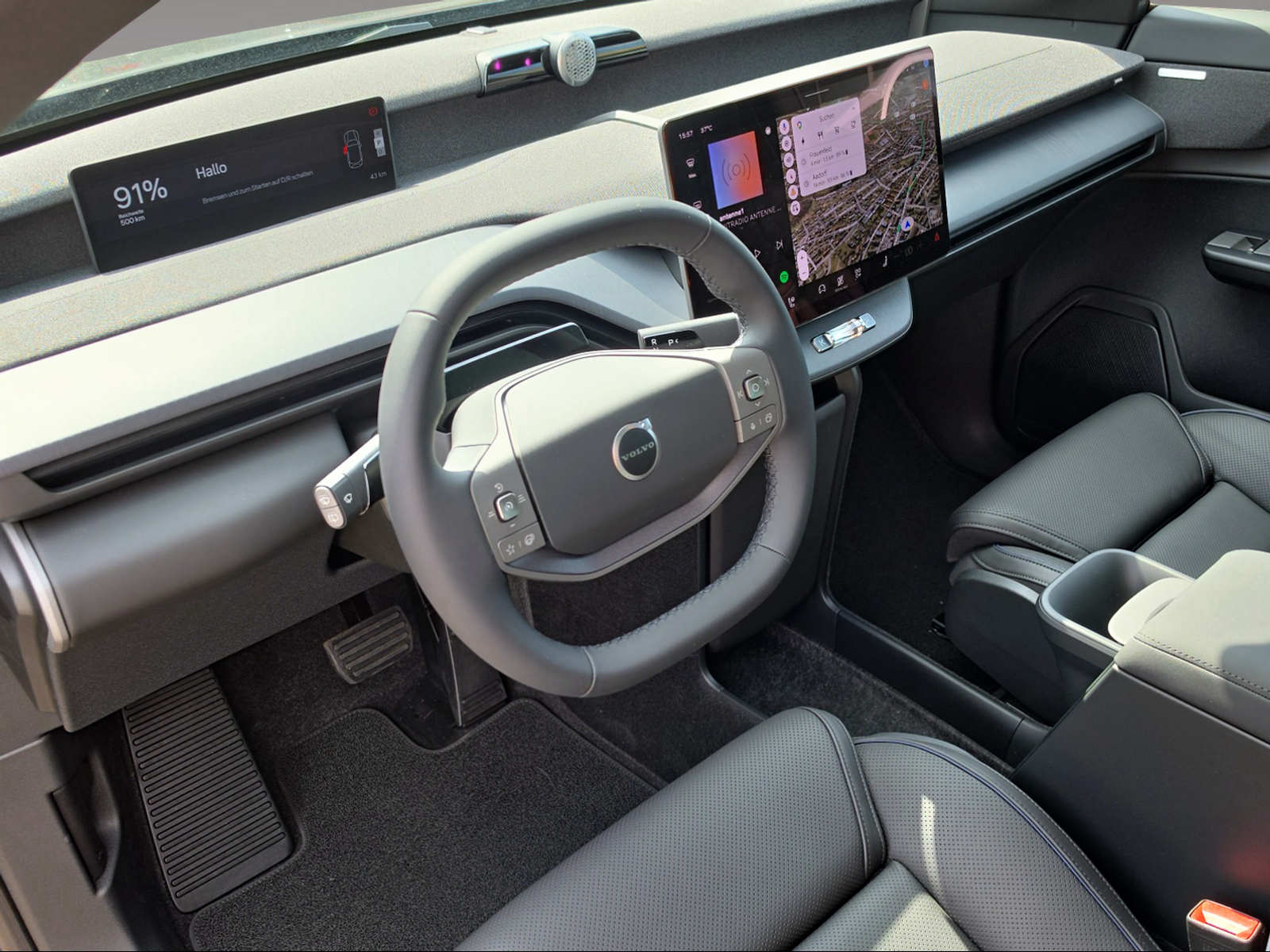 VOLVO EX60 Twin Ultra AWD-image-8