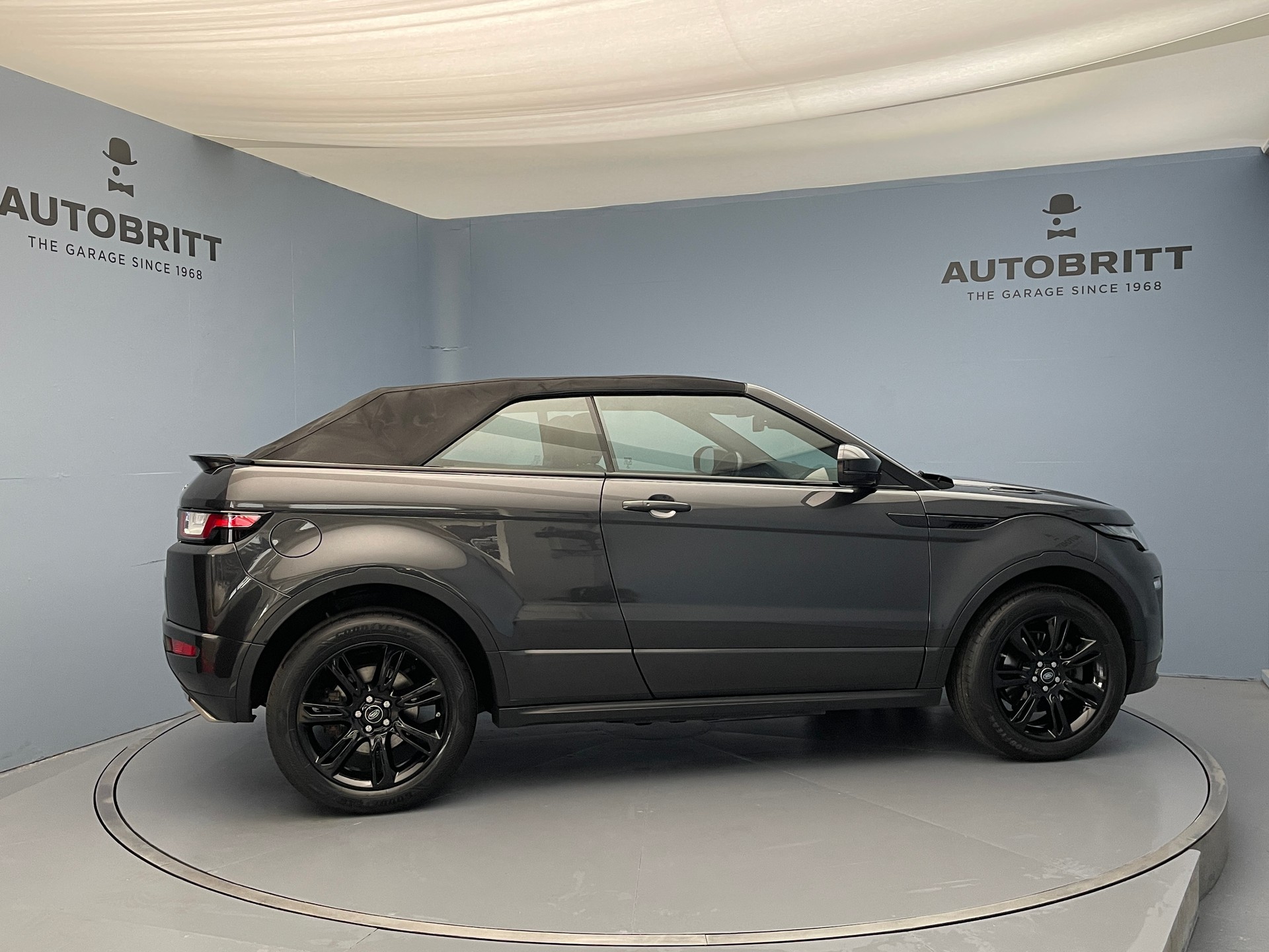 LAND ROVER Range Rover Evoque Convertible 2.0 Si4 HSE Dynamic-showroom-element-3
