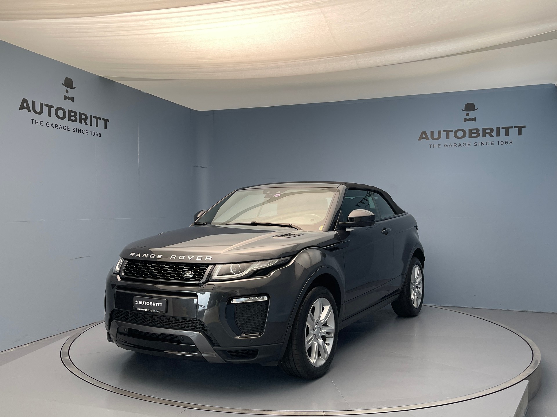 LAND ROVER Range Rover Evoque Convertible 2.0 Si4 HSE Dynamic-image-1