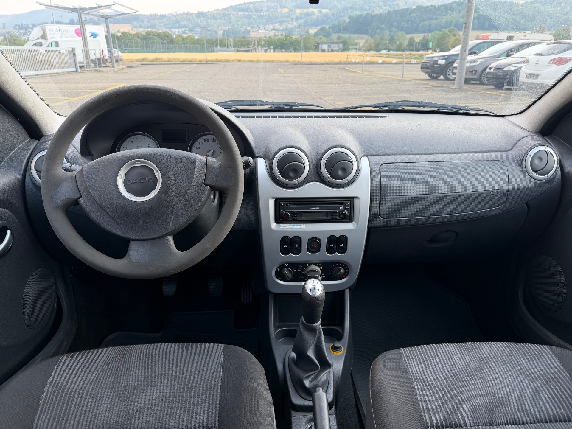 DACIA Logan 1.6 16V Lauréate-image-7