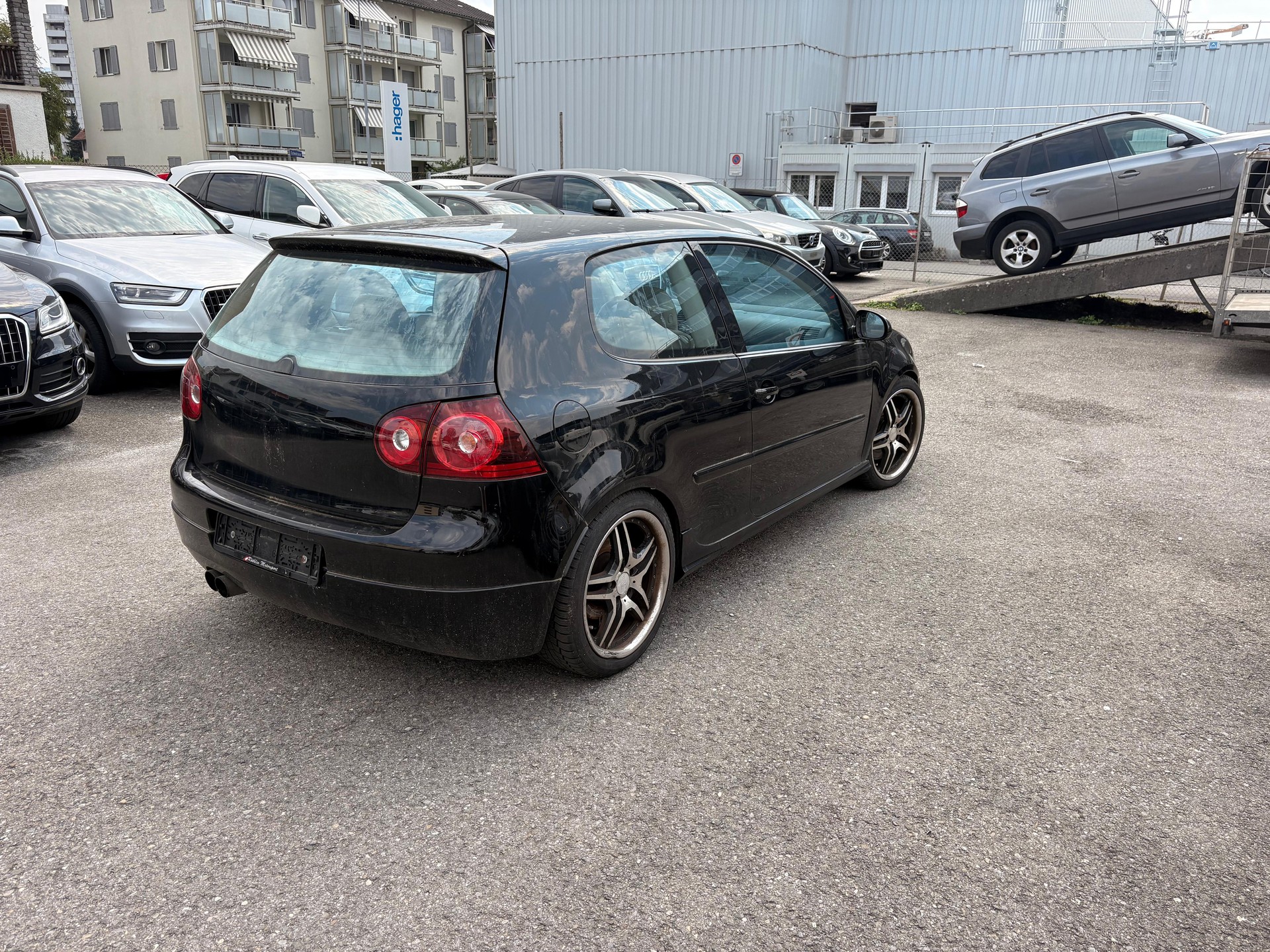 VW Golf 2.0 TFSI GTI-image-2