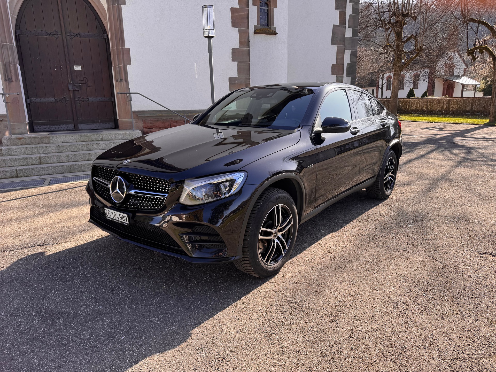 MERCEDES-BENZ GLC 350 e AMG Line 4m-image-0