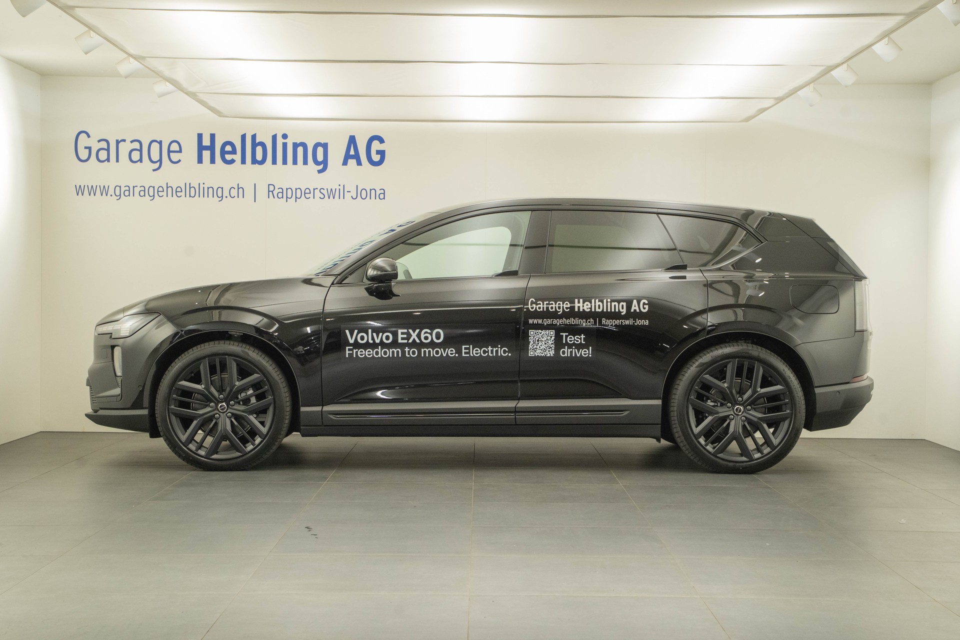 VOLVO EX60 Twin Ultra AWD-image-2