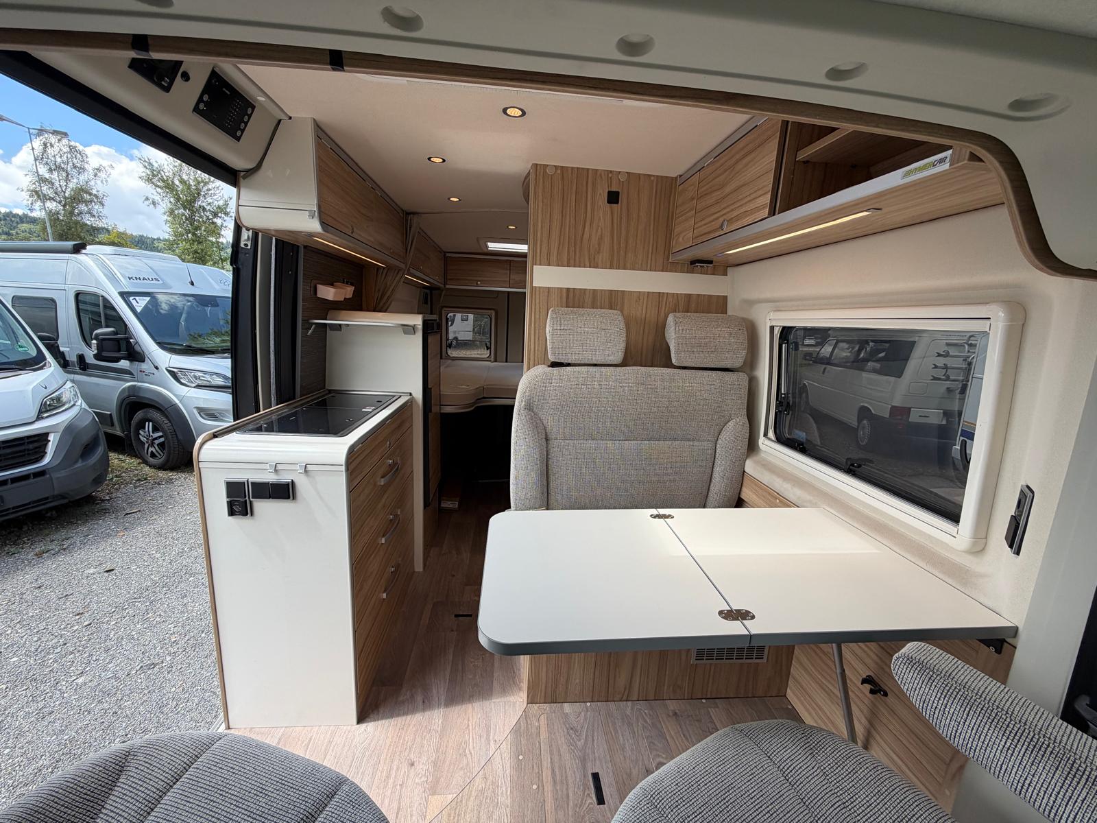 FIAT 2.3JTD 160PS *** HYMER YELLOWSTONE 640 ***9 GANG STUFENLOS***LÄNGSBETT***TOP-ANGEBOT***-image-10