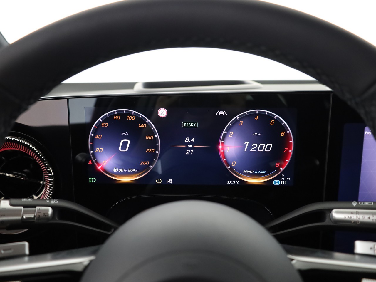 MERCEDES-BENZ GLB 220 4Matic 8G-Tronic-image-7