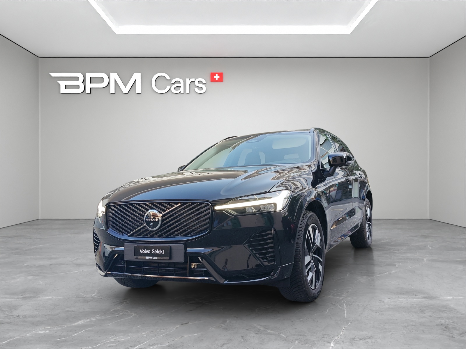 VOLVO XC60 2.0 T8 TE Plus Dark eAWD-image-0