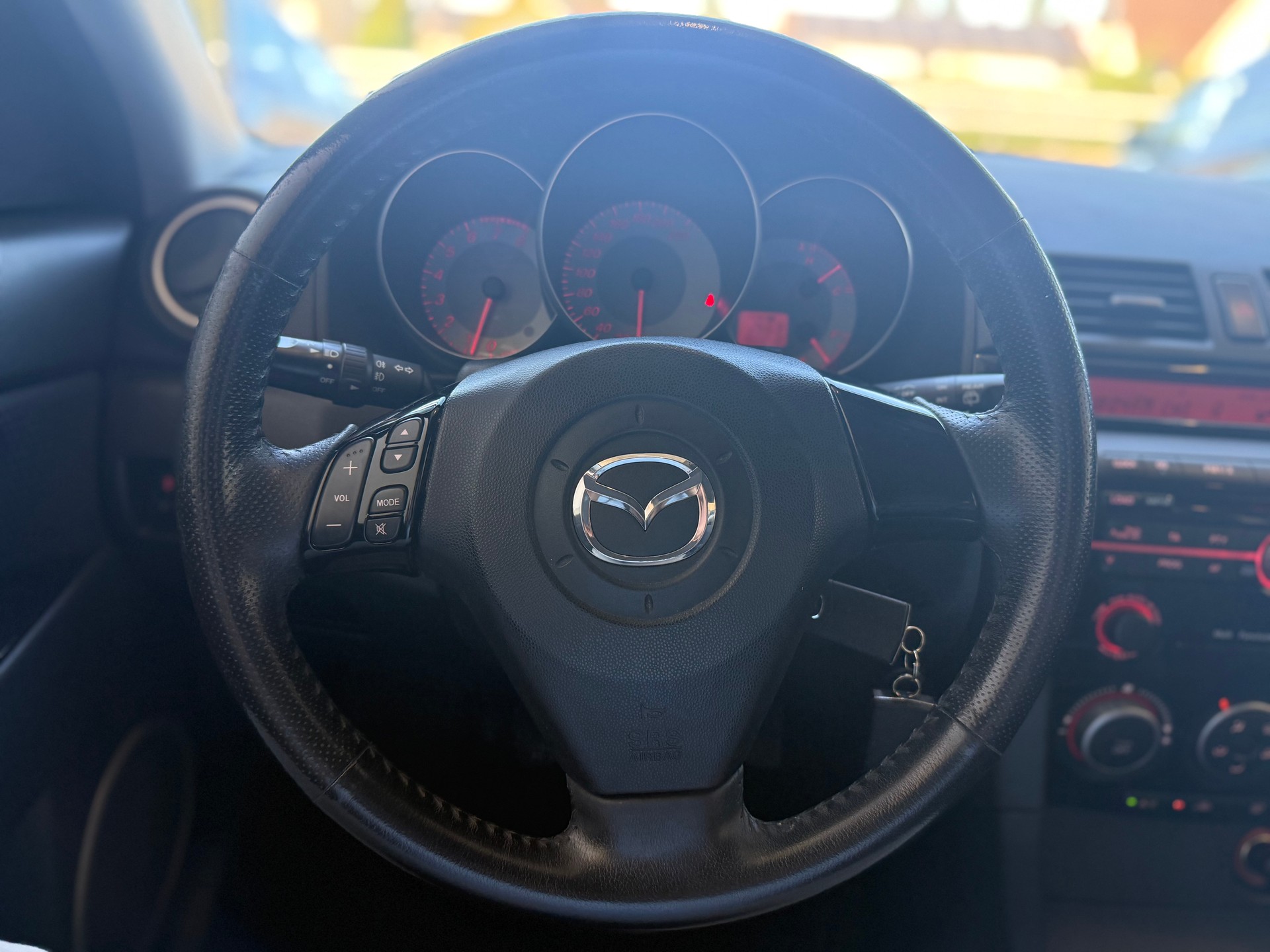 MAZDA 3 1.6 16V Confort-image-14