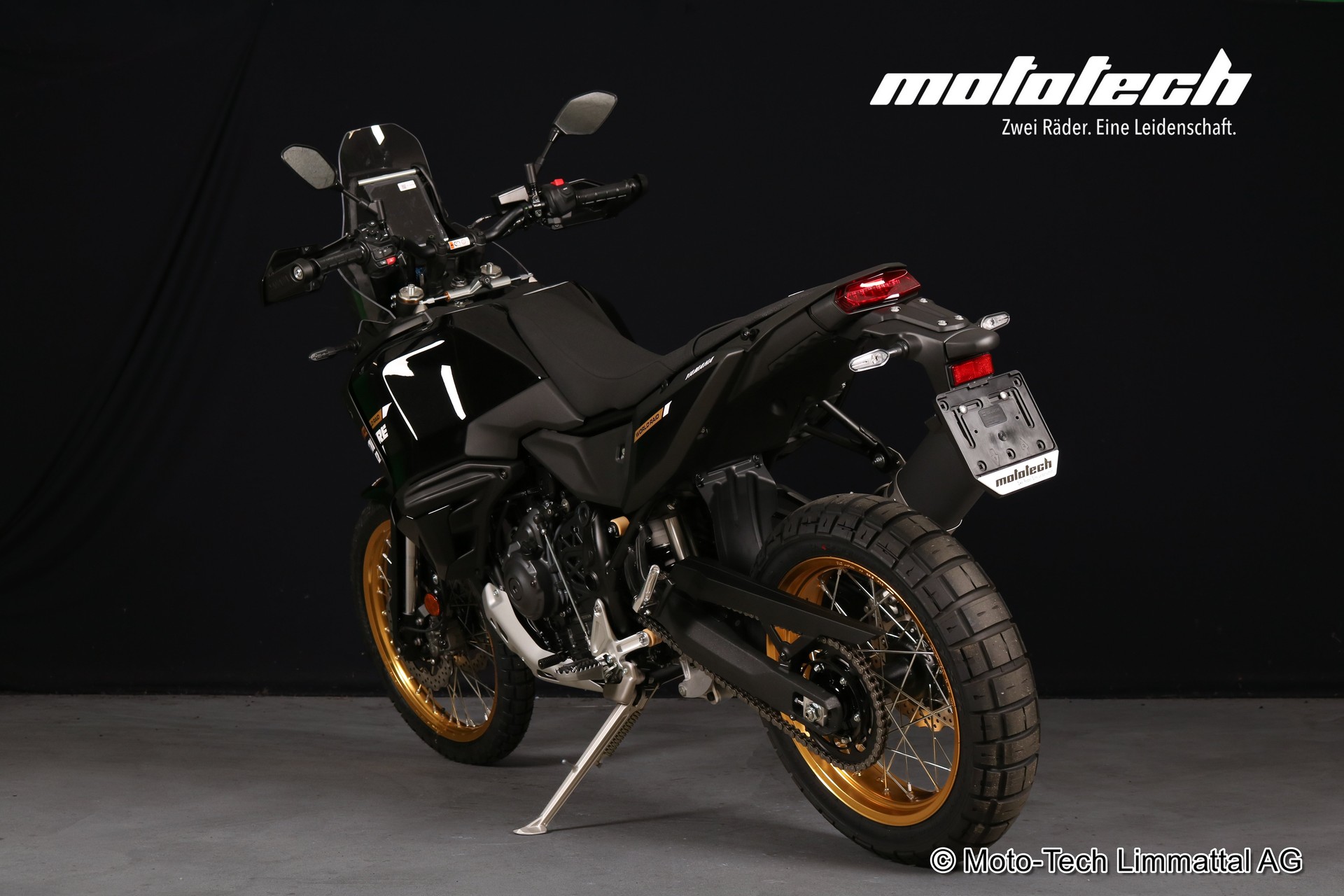 YAMAHA Tenere 700 World Raid-showroom-element-3