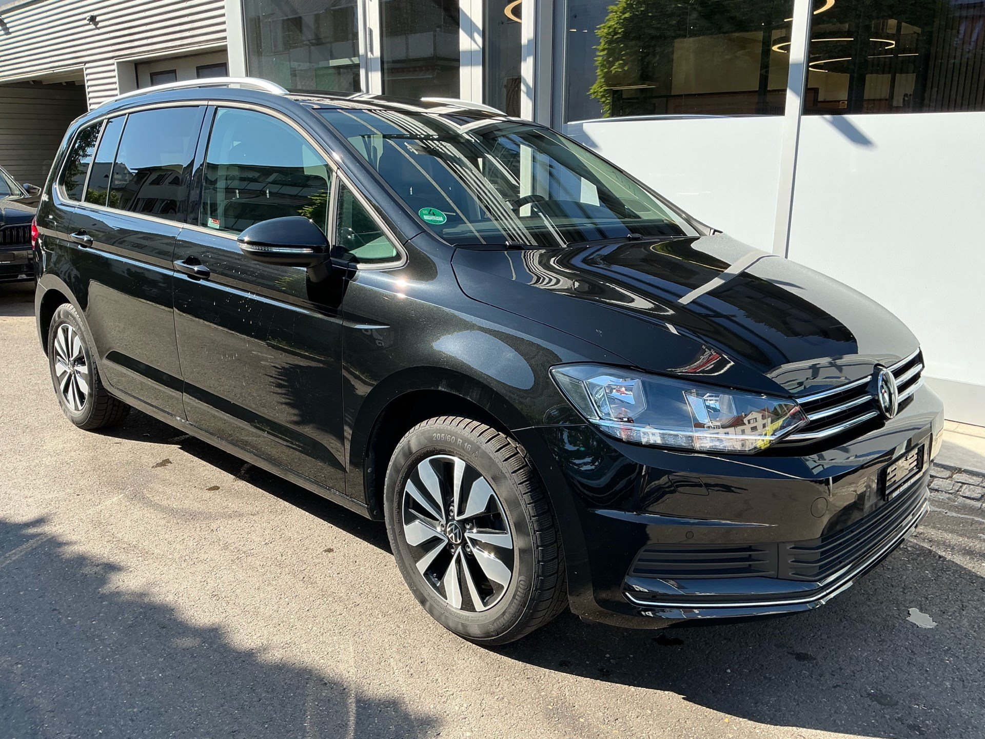 VW Touran 1.5 TSI COMFORTLINE *** 7-SITZER ***-image-2