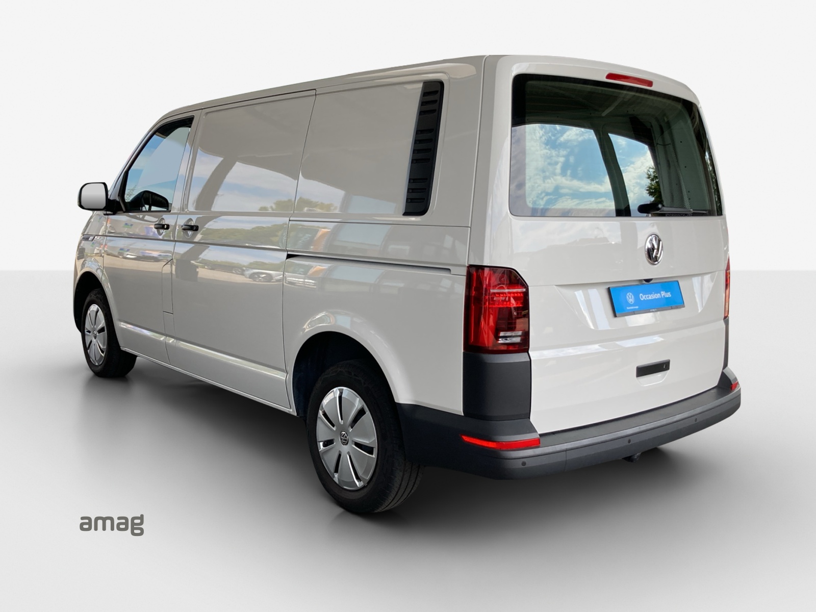 VW T6.1 2.0 TDI DSG-image-2