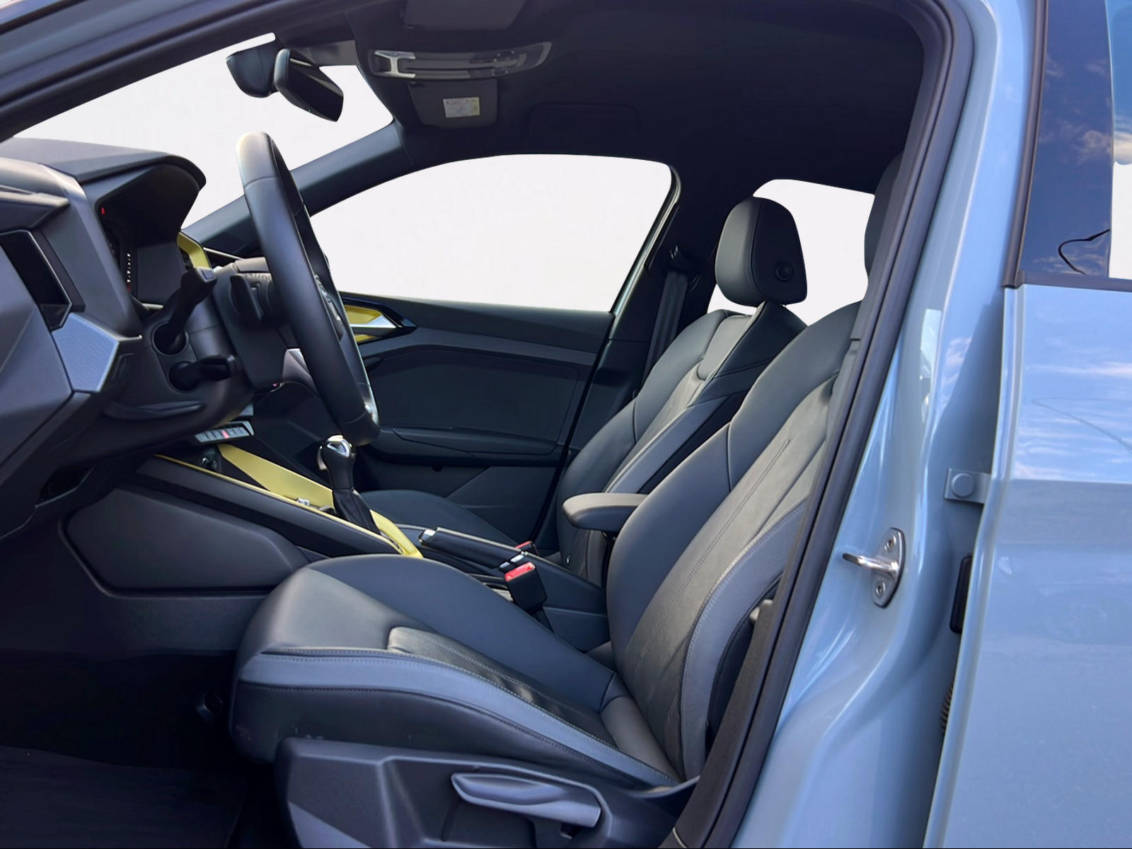 AUDI A1 Sportback 40 TFSI S Line S-tronic-image-2