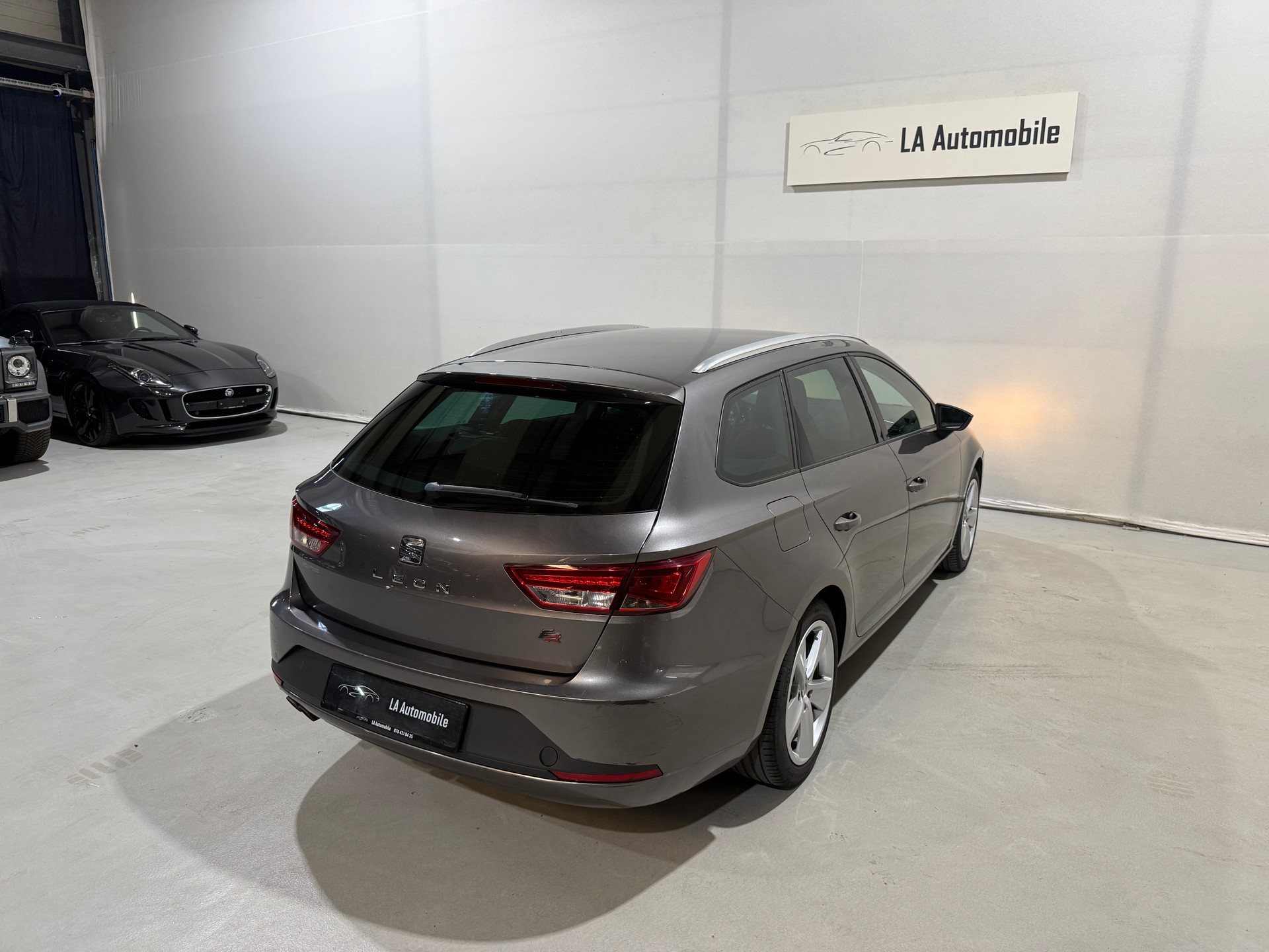 SEAT Leon ST 1.8 TSI FR-image-8