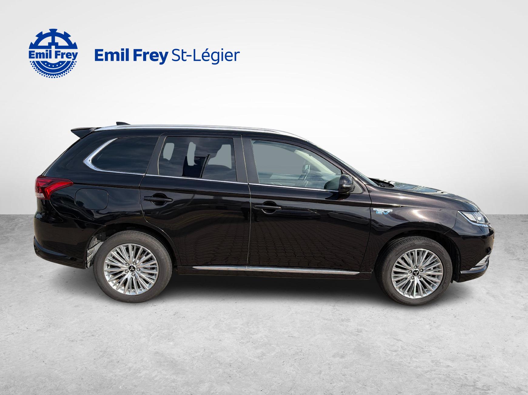MITSUBISHI Outlander 2.4 PHEV Style-showroom-element-1