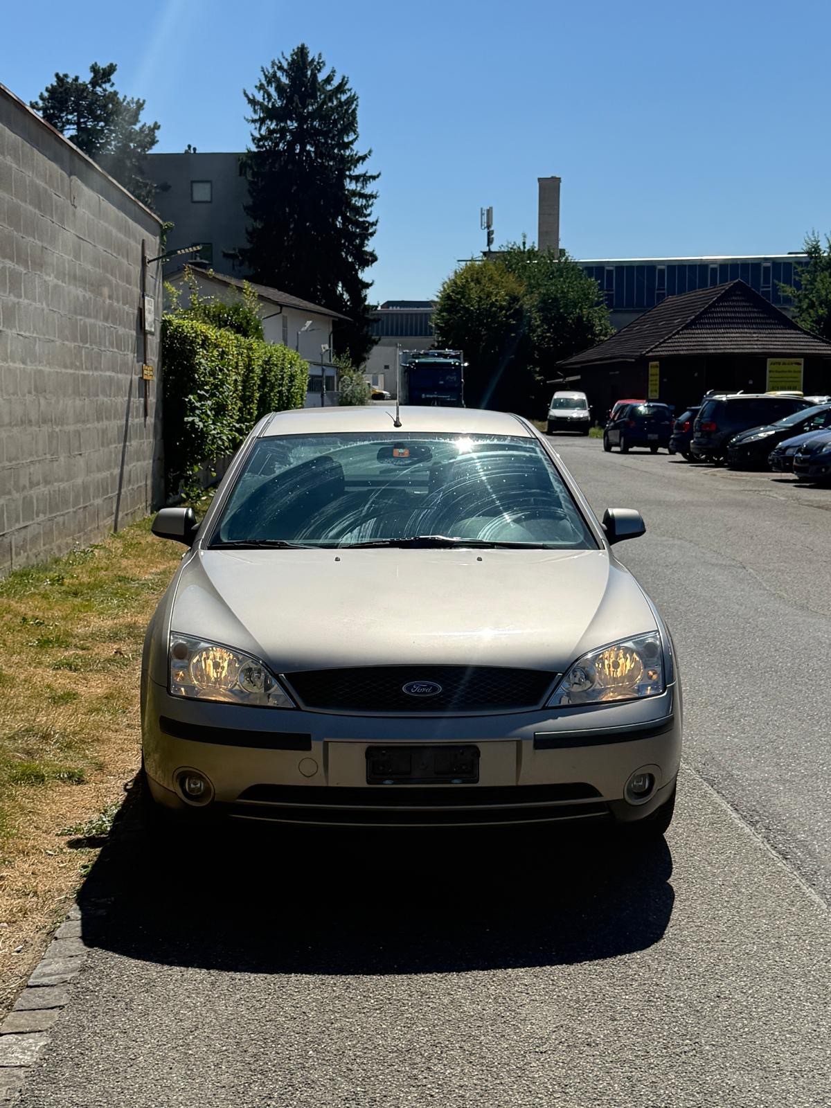 FORD Mondeo 2.5i V6 Executive-image-6