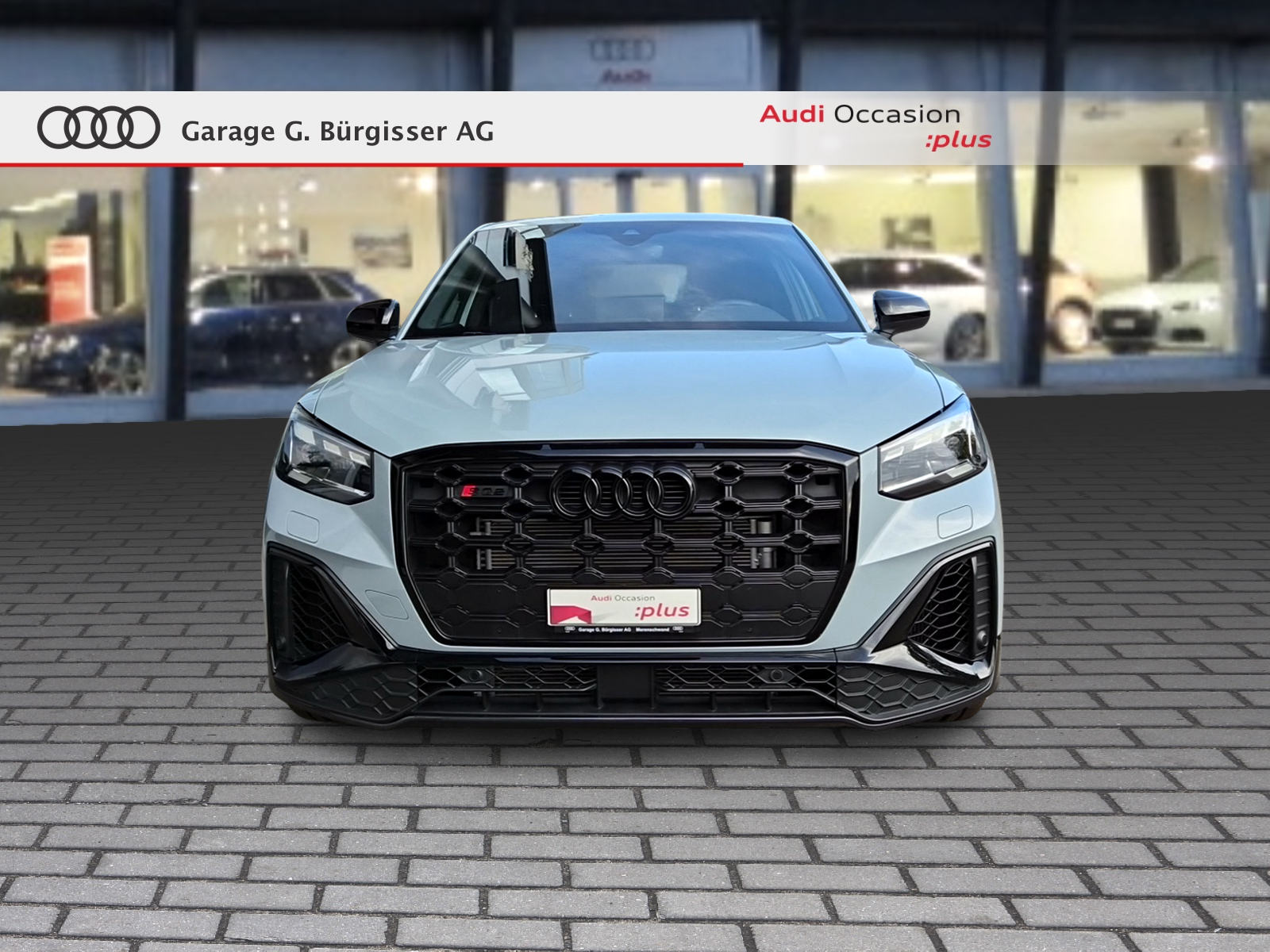 AUDI SQ2 TFSI quattro S-tronic Pfeilgrau Perleffekt-showroom-element-1