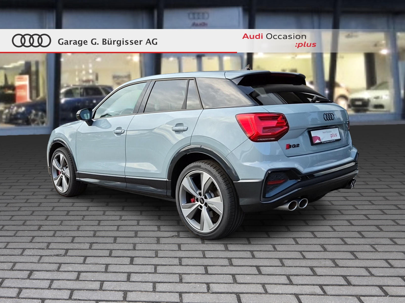AUDI SQ2 TFSI quattro S-tronic Pfeilgrau Perleffekt-showroom-element-3