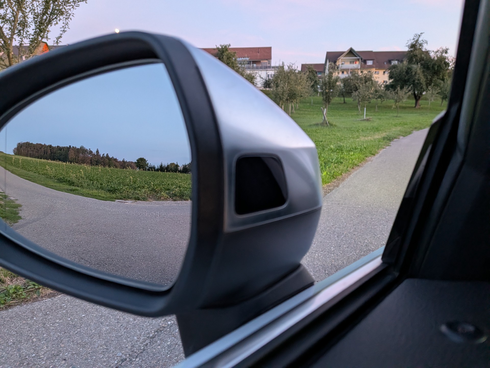 AUDI S3 Sportback 2.0 TFSI quattro S-tronic-image-18