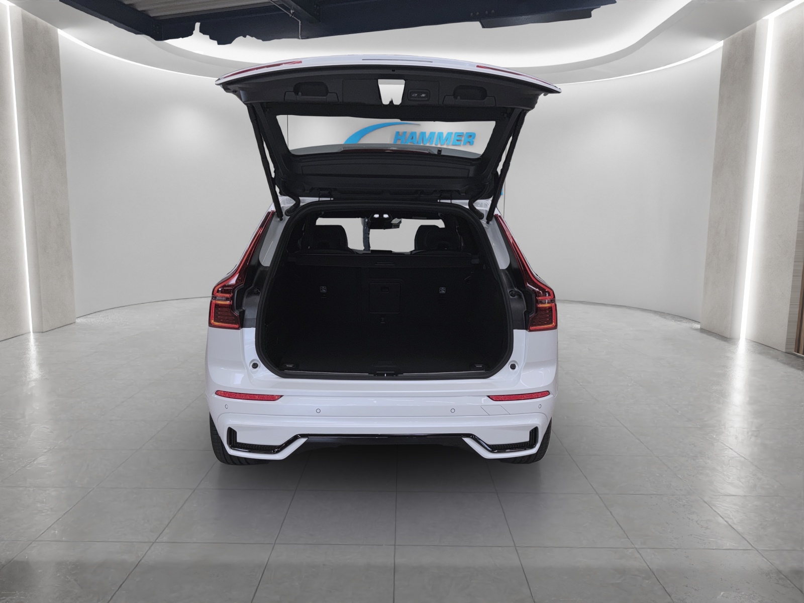 VOLVO XC60 2.0 B5 MH Ultra Dark AWD-image-4