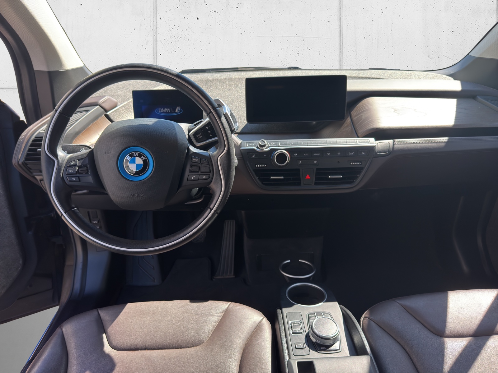 BMW i3s (120Ah) Fleet Edition-image-13