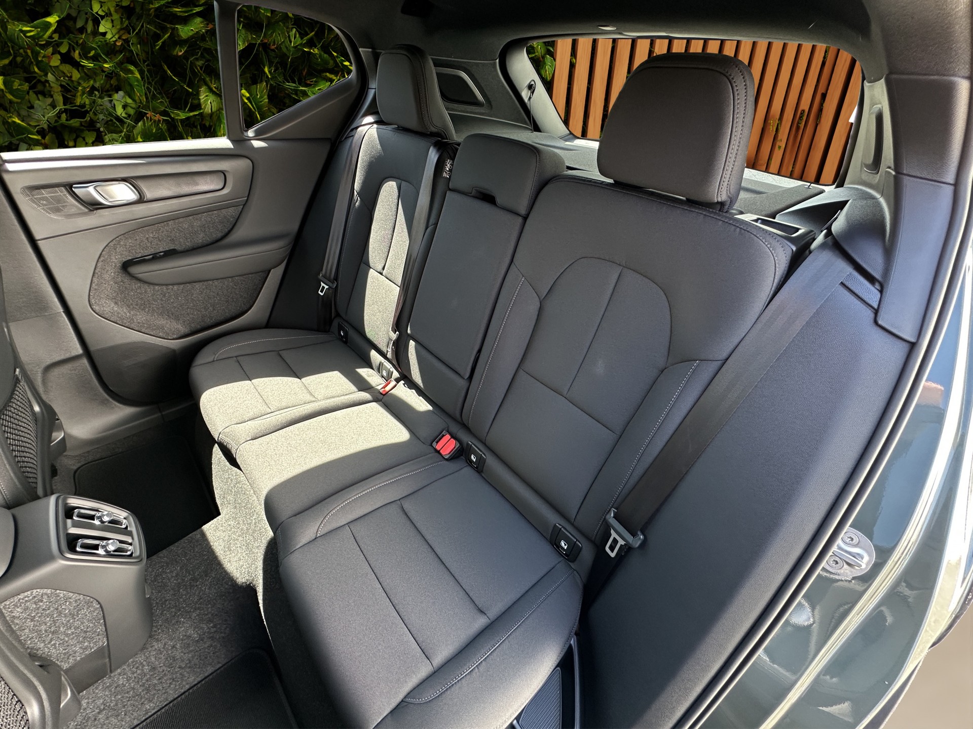 VOLVO EX40 Twin Plus AWD-image-14