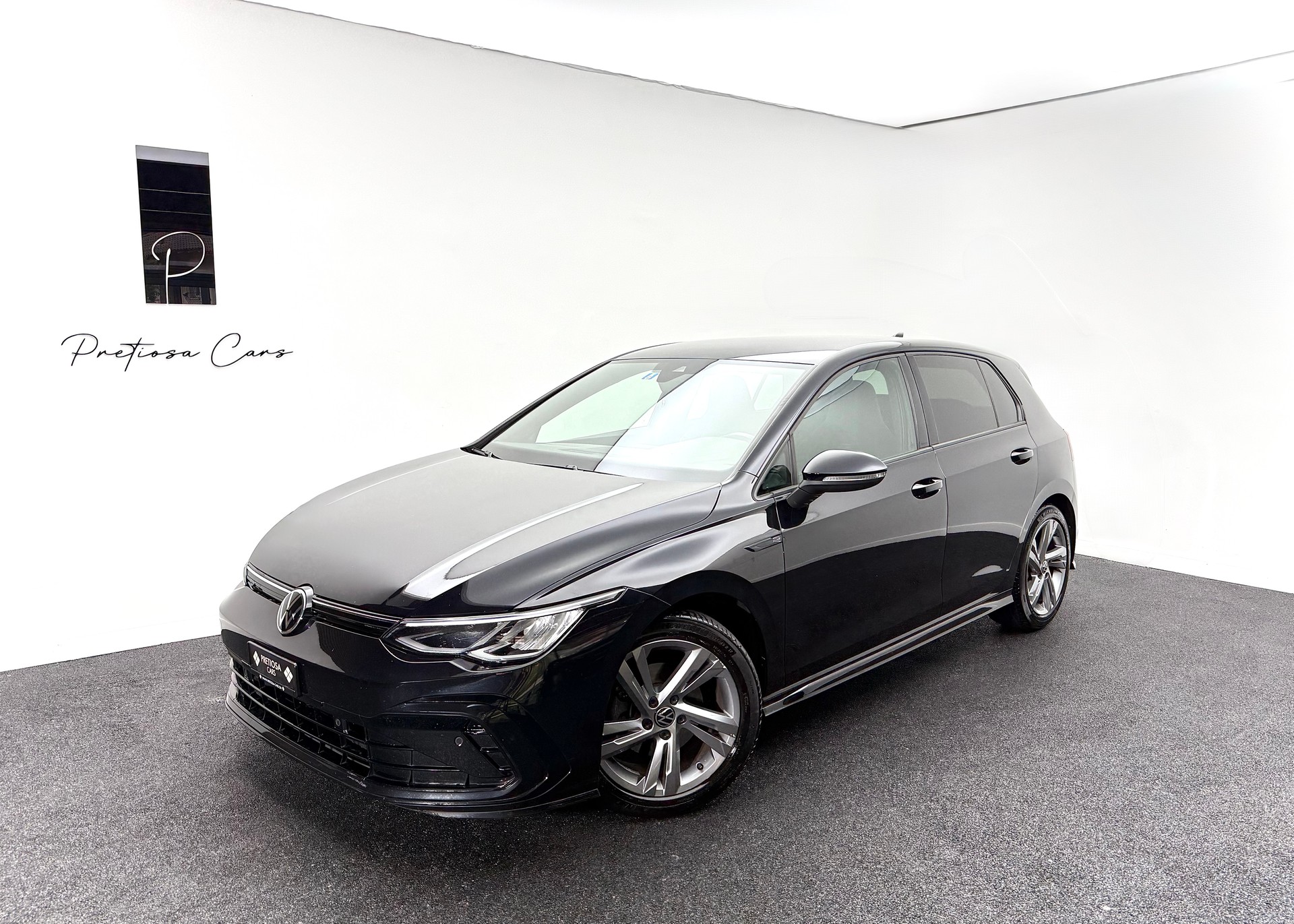 VW Golf 1.5 eTSI mHEV ACT R-Line DSG-image-0