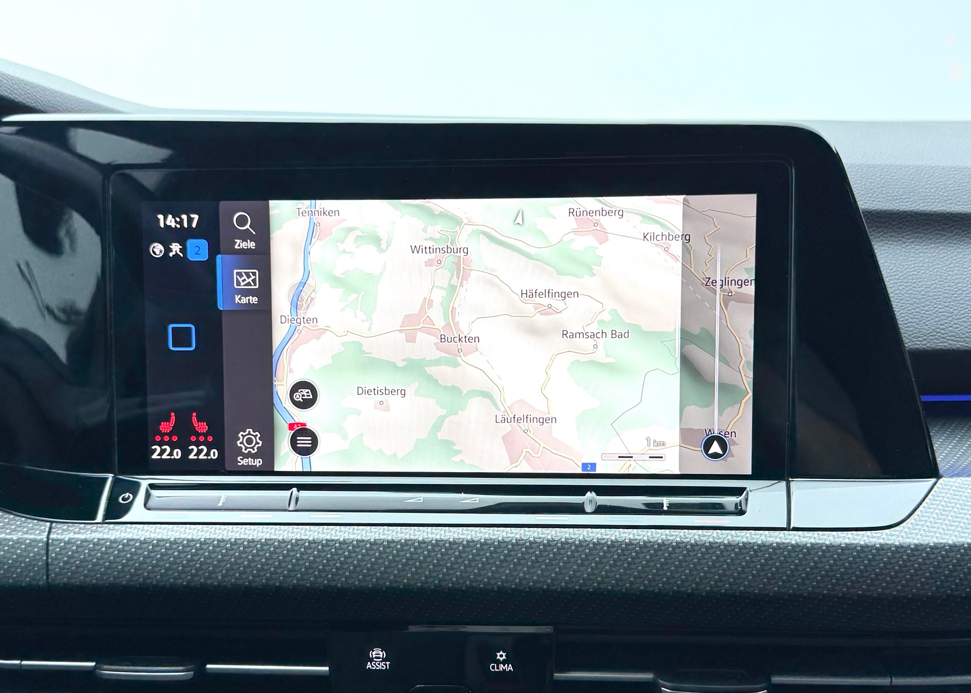 VW Golf 1.5 eTSI mHEV ACT R-Line DSG-image-12