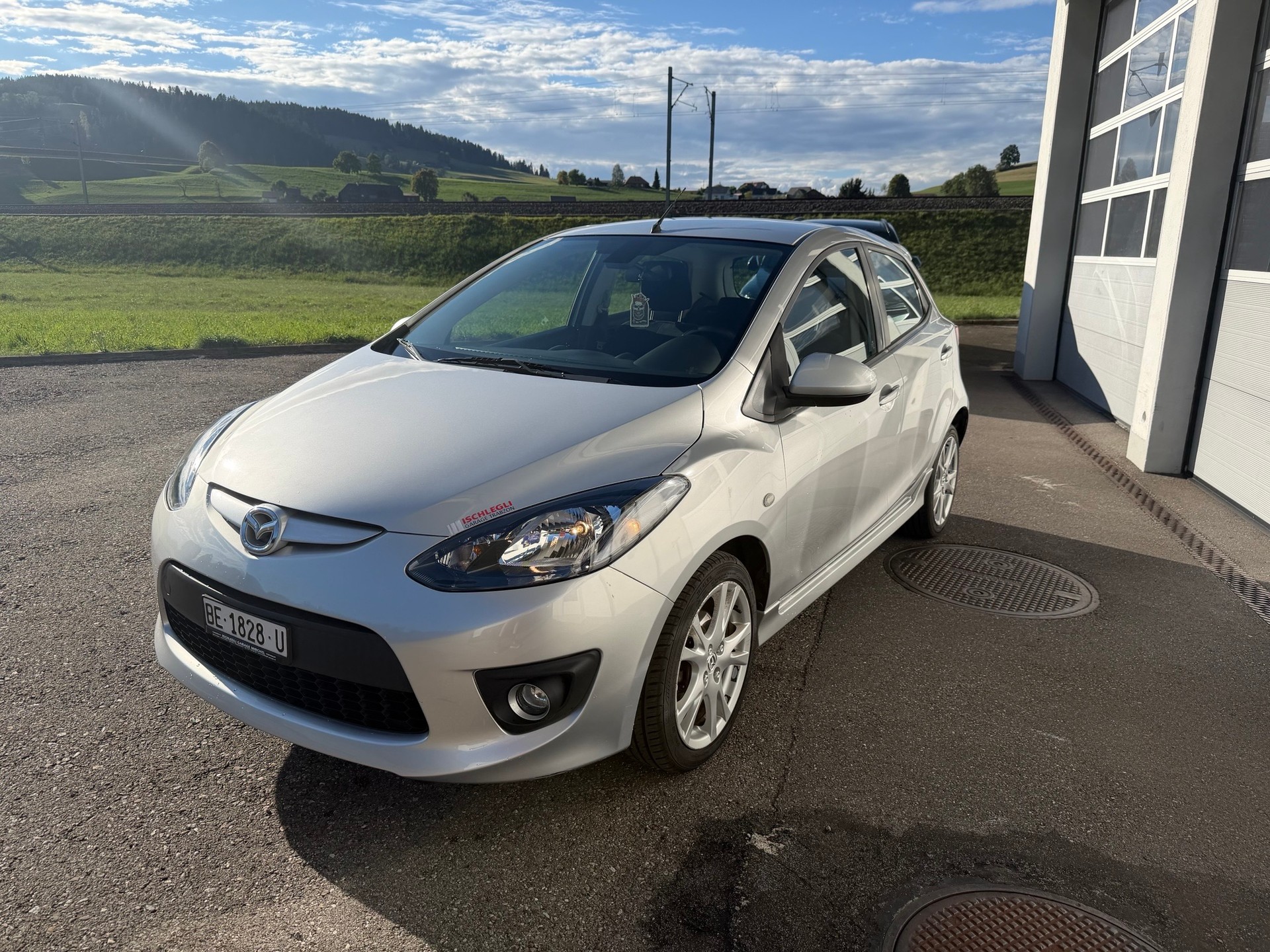 MAZDA 2 1.5i 16V Sport-image-3