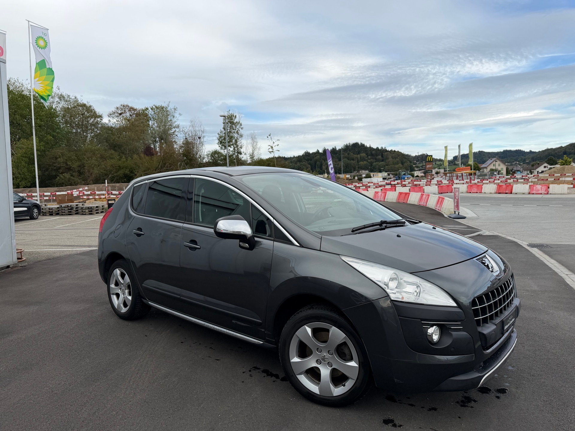 PEUGEOT 3008 2.0 HDI Platinum Tiptronic-image-2