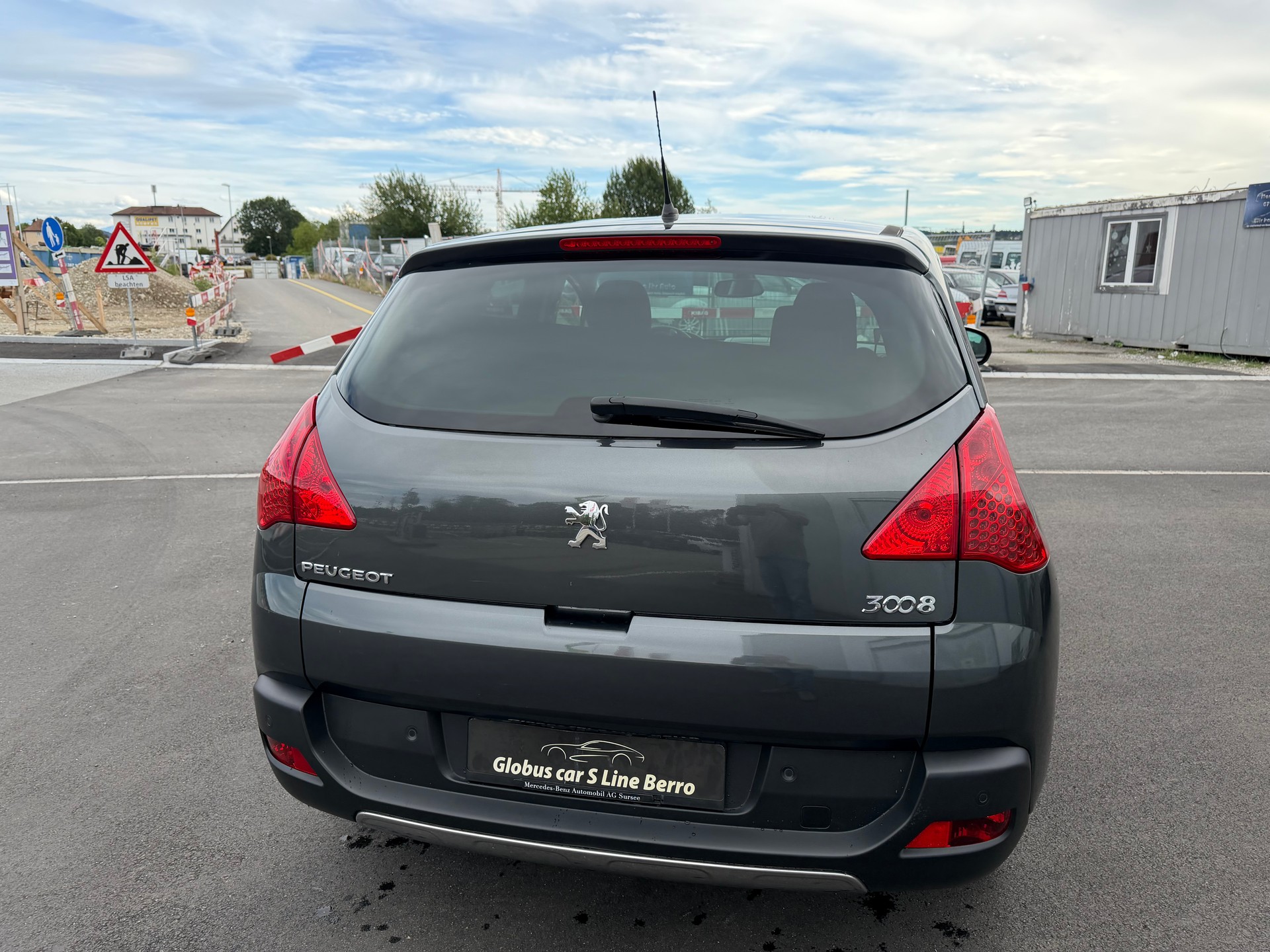 PEUGEOT 3008 2.0 HDI Platinum Tiptronic-image-4