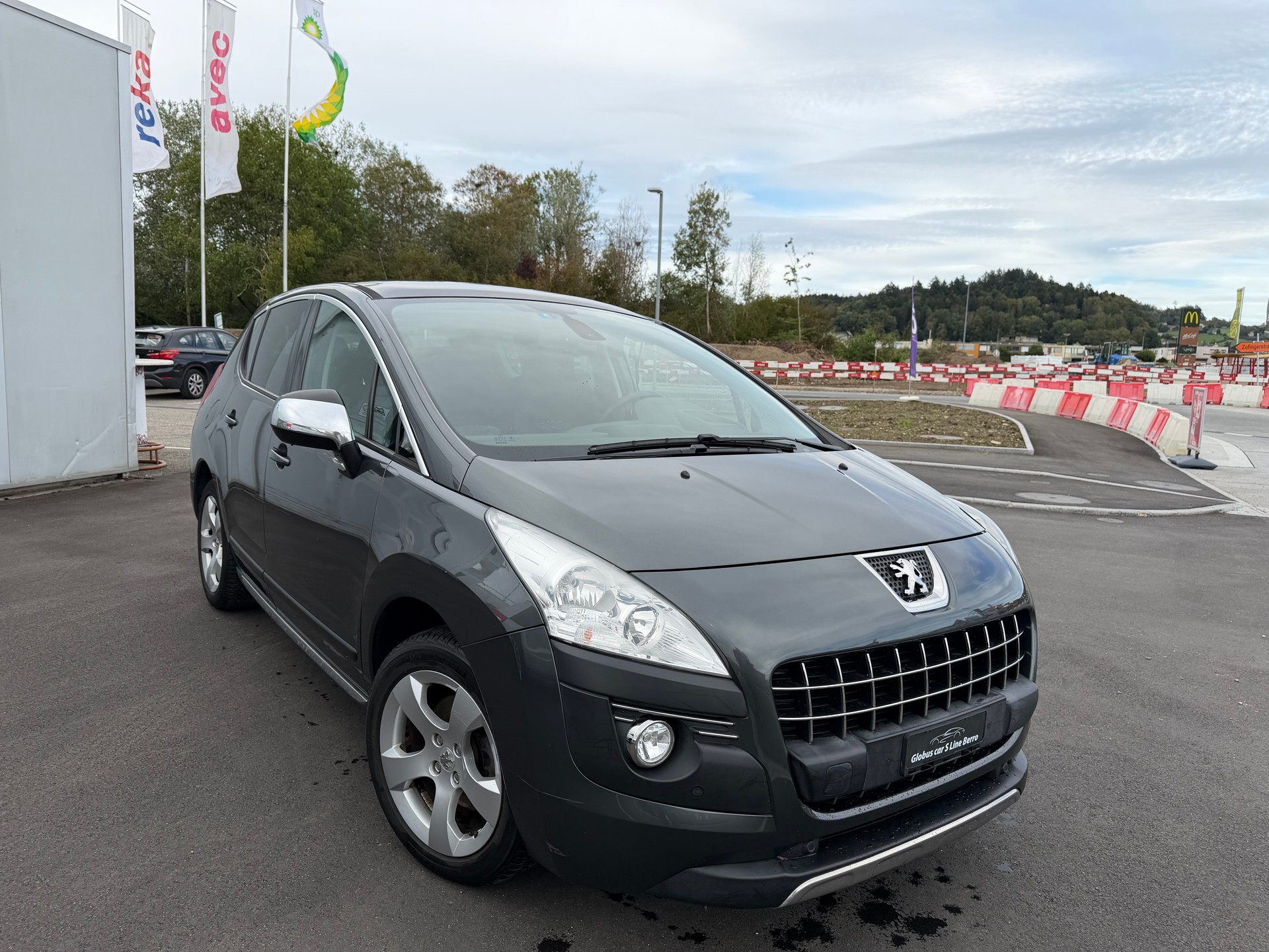PEUGEOT 3008 2.0 HDI Platinum Tiptronic-image-1