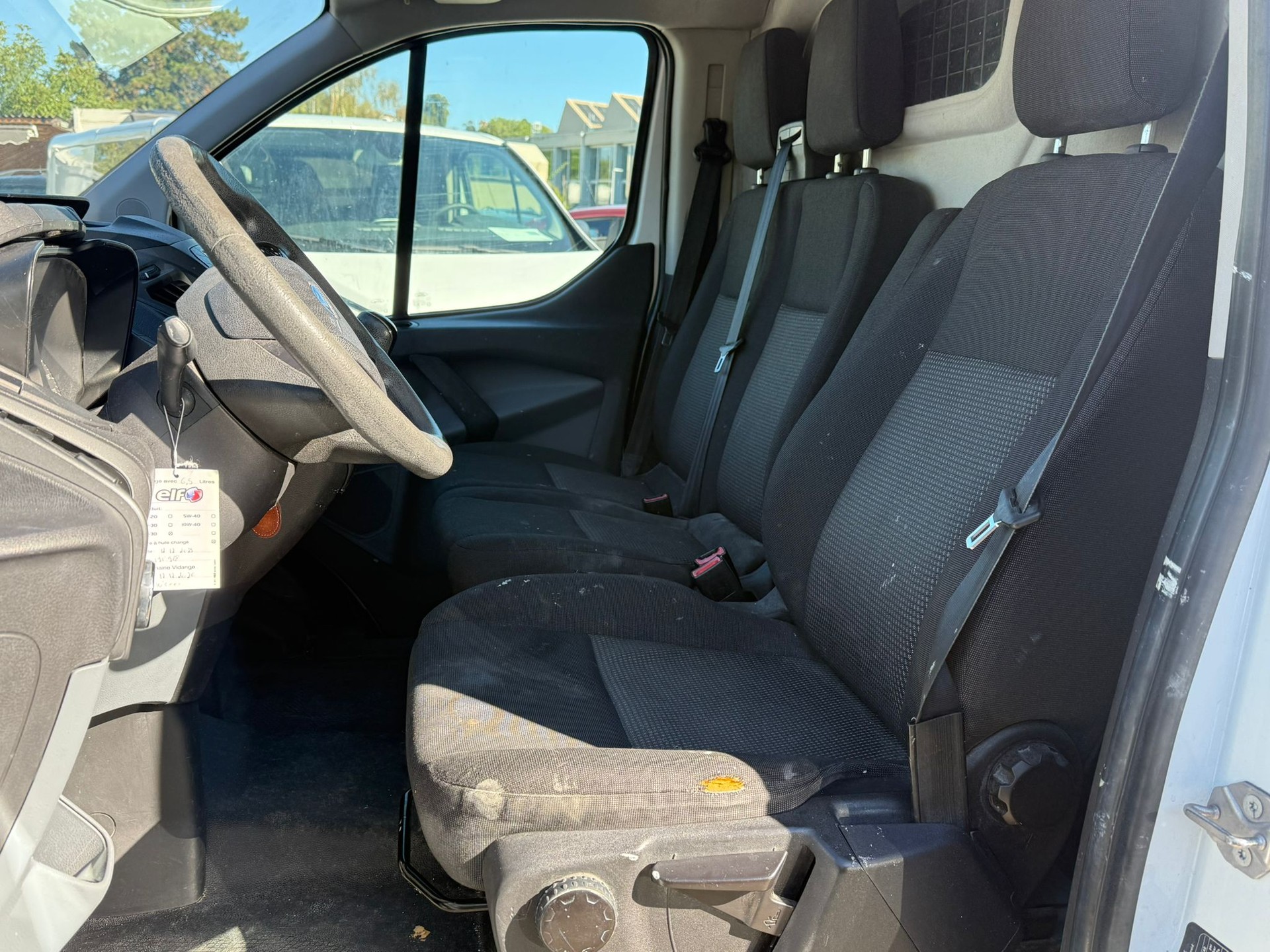 FORD Transit Custom Van 250 L1H1 Ambiente-image-10