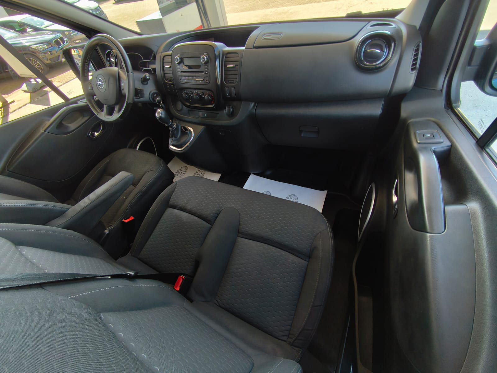 OPEL Vivaro 1.6CDTI Life 2.7t L1H1-image-9