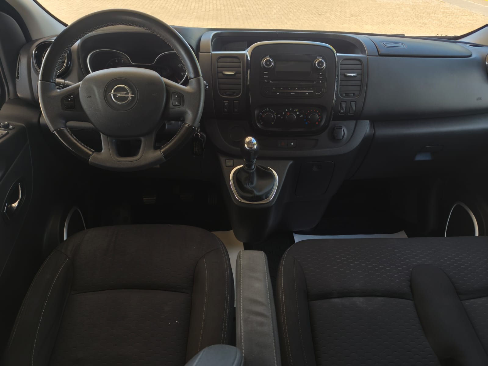 OPEL Vivaro 1.6CDTI Life 2.7t L1H1-image-13