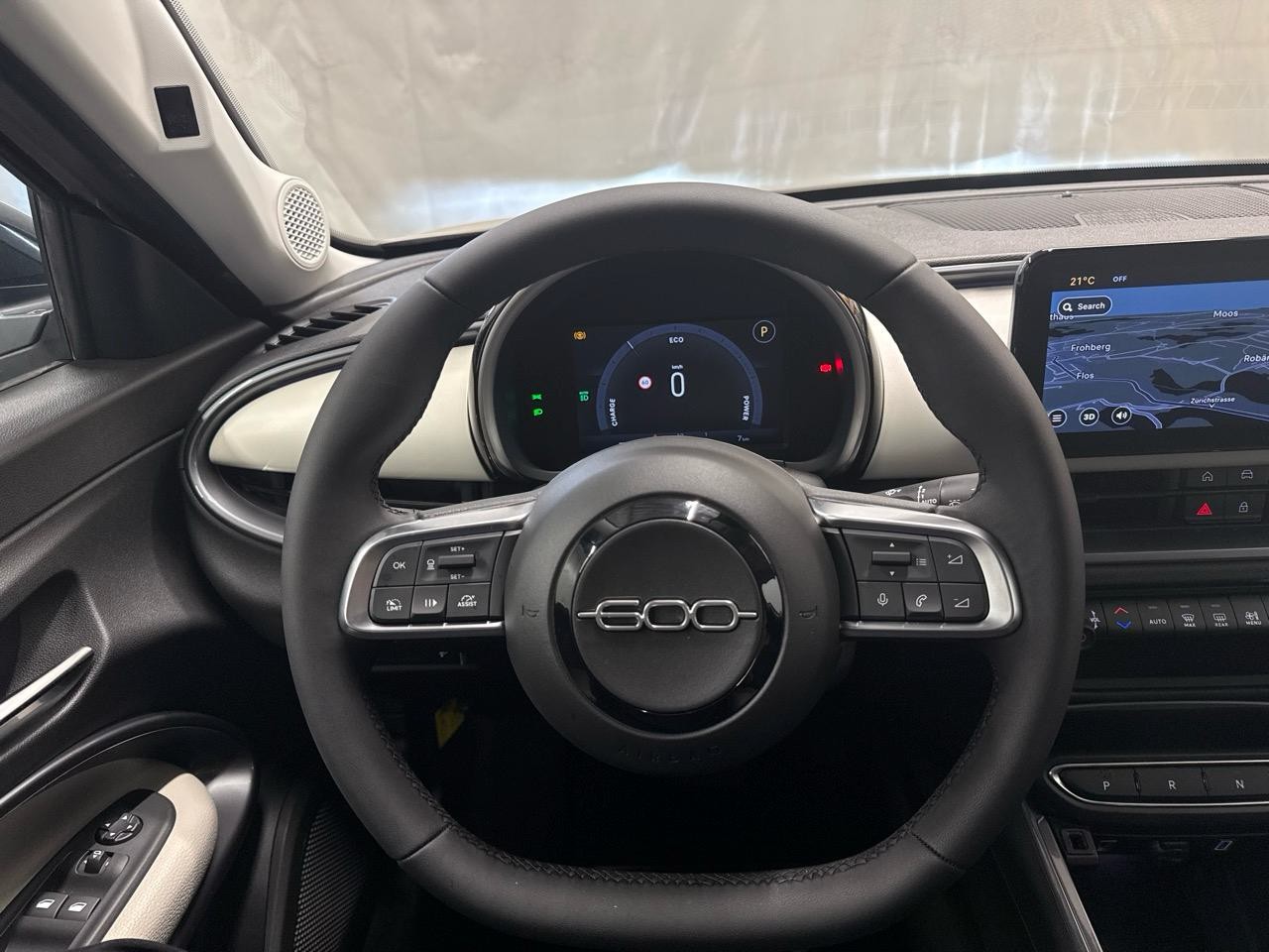 FIAT 600h MildHybrid La Prima-image-10