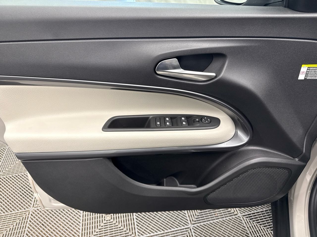 FIAT 600h MildHybrid La Prima-image-4