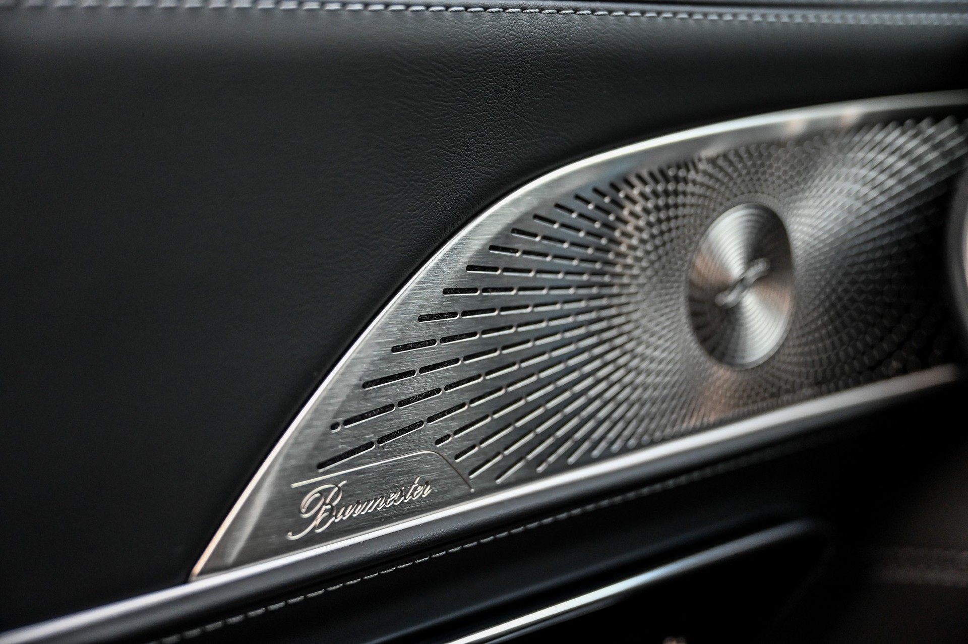 MERCEDES-BENZ AMG SL 63 4matic+ Speedshift MCT-image-34